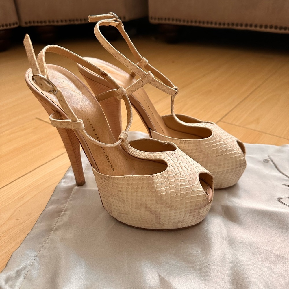 Giuseppe Zanotti Python Platform Sandal Blush And… - image 1